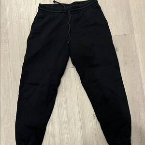 TNA cozy fleece black women’s sweatpants